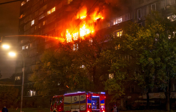 Rusia Serang Kyiv 450 Drone, Target Energi